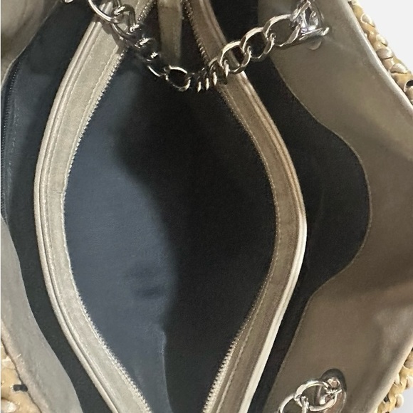 CHANEL Just Mademoiselle Stitch Bowler Bag (2011) - Picture 10 of 11